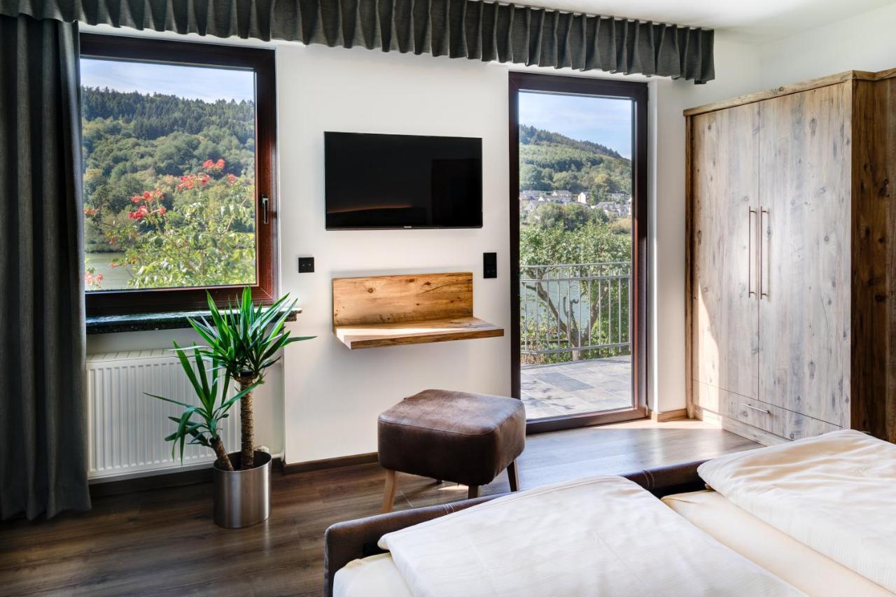 Hotel Garni "Cafe Im Hamm" Zell an der Mosel Luaran gambar